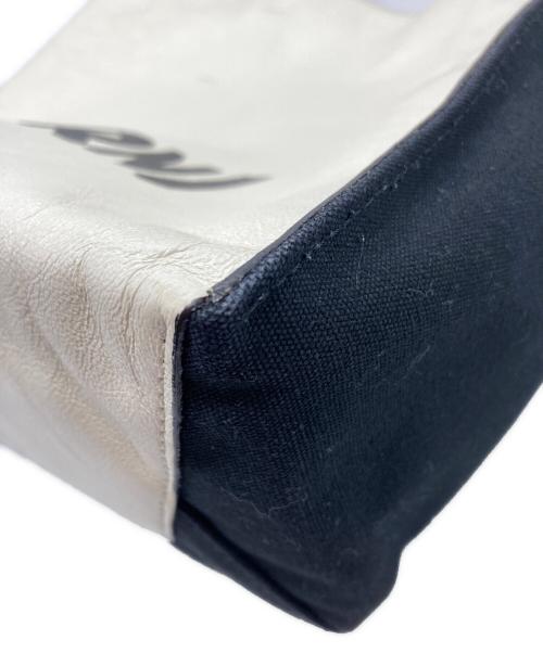 MARNI（マルニ）MARNI (マルニ) MUSEO SOFT SMALL　ミュゼオ ソフト スモール ホワイト×ブラックの古着・服飾アイテム