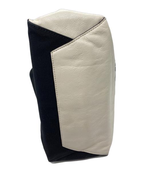 MARNI（マルニ）MARNI (マルニ) MUSEO SOFT SMALL　ミュゼオ ソフト スモール ホワイト×ブラックの古着・服飾アイテム