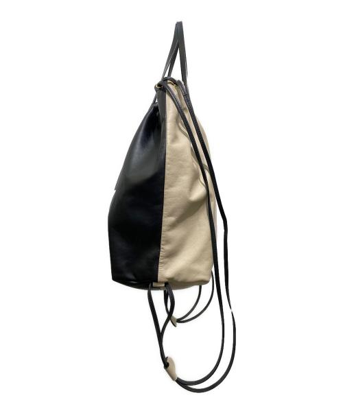 MARNI（マルニ）MARNI (マルニ) GUSSETバックパック　ガセットバックパック ブラック×ベージュの古着・服飾アイテム