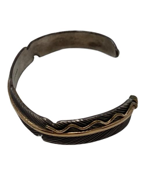 -（-）- (-) インディアンフェザーバングル シルバーの古着・服飾アイテム