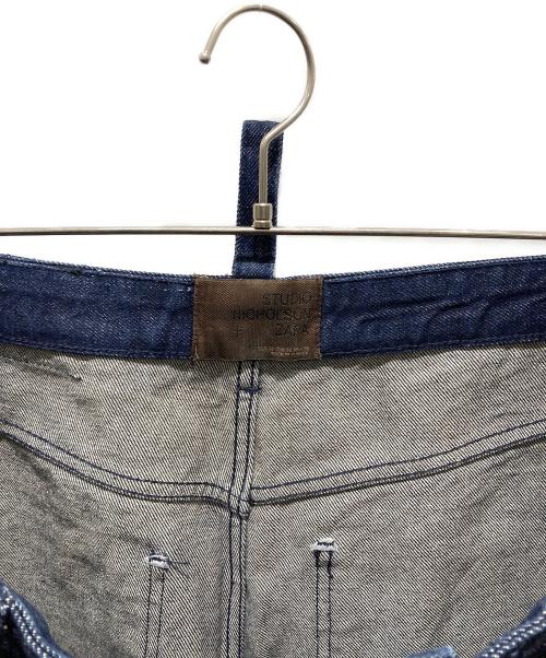 STUDIO NICHOLSON（スタジオ ニコルソン）STUDIO NICHOLSON (スタジオ ニコルソン) ZARA (ザラ) デニムパンツ インディゴ サイズ:32の古着・服飾アイテム