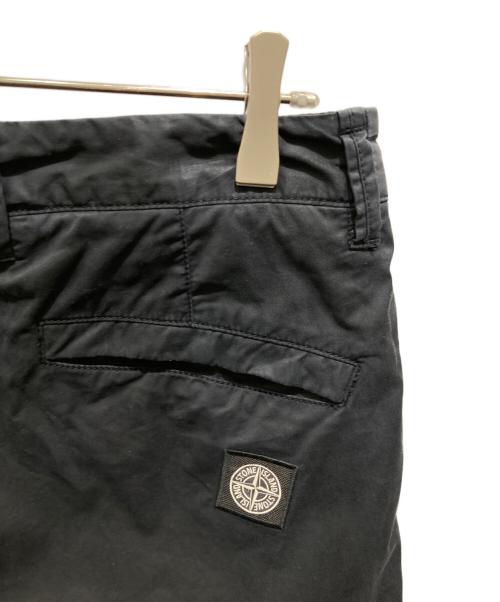 STONE ISLAND（ストーンアイランド）STONE ISLAND (ストーンアイランド) Gabardine Regular Chino　ギャバジンレギュラーチノ　パンツ ブラック サイズ:W30の古着・服飾アイテム
