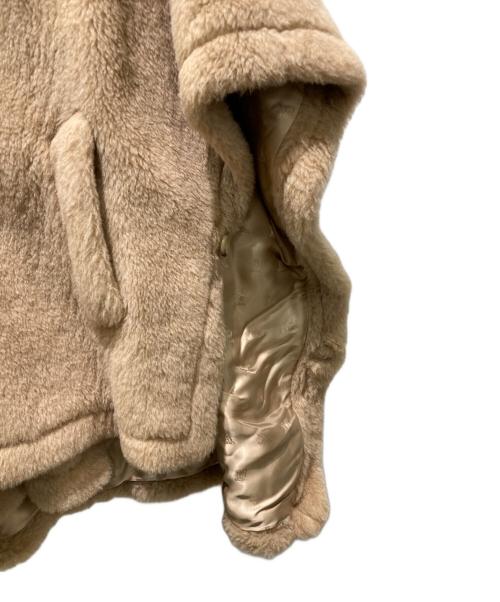 MaxMara（マックスマーラ）MaxMara (マックスマーラ) テディベアケープ ベージュ サイズ:165/88Aの古着・服飾アイテム