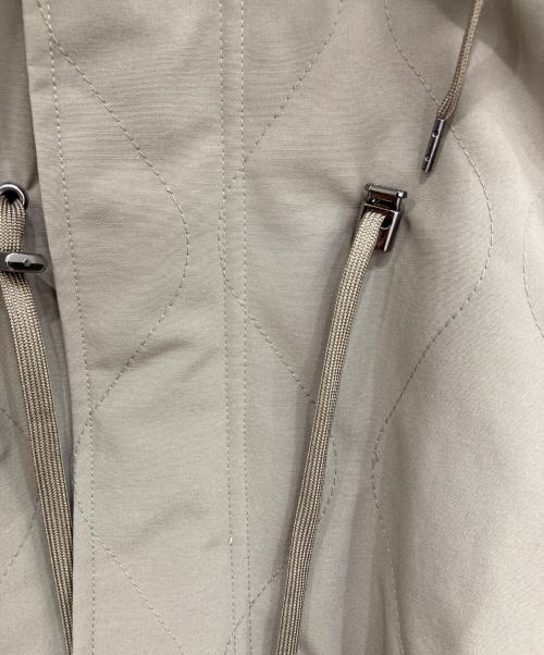 VACHEMENT（ヴァシュモン）VACHEMENT (ヴァシュモン) RHC Ron Herman (アールエイチシー ロンハーマン) タフタキルティングモッズコート カーキ サイズ:Fの古着・服飾アイテム