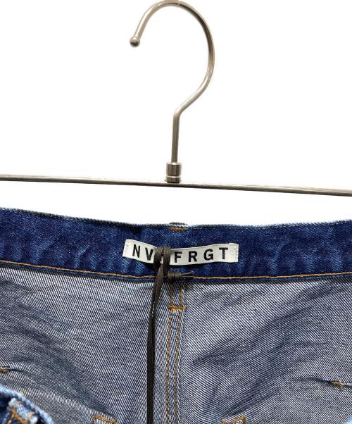 NVRFRGT（ネヴァーフォーゲット）NVRFRGT (ネヴァーフォーゲット) 別注 3D TWISTED WIDE LEG JEANS インディゴ サイズ:1の古着・服飾アイテム