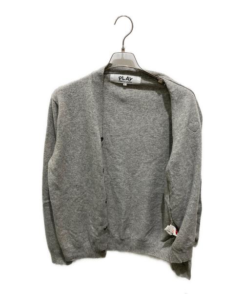 PLAY COMME des GARCONS（プレイコムデギャルソン）PLAY COMME des GARCONS (プレイコムデギャルソン) ハートワッペンニットカーディガン グレー サイズ:Lの古着・服飾アイテム