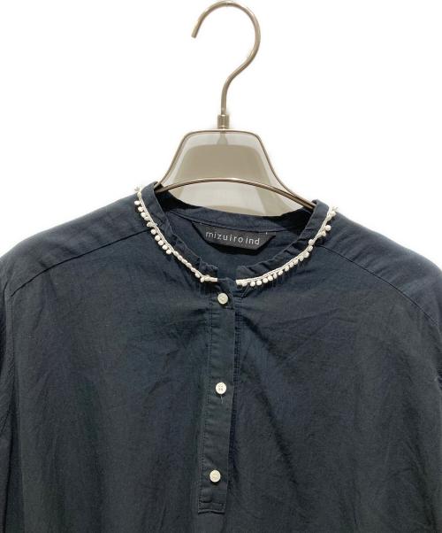 mizuiro-ind（ミズイロインド）mizuiro-ind (ミズイロインド) ヘンリーネックシャツ ネイビー サイズ:記載なしの為実寸参照の古着・服飾アイテム