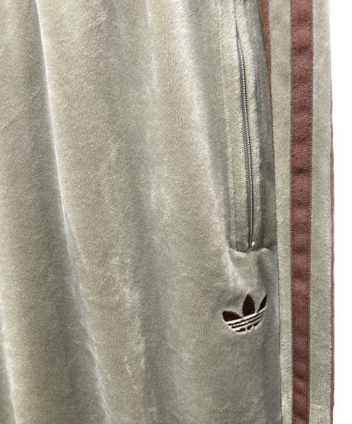 adidas（アディダス）adidas (アディダス) JOURNAL STANDARD (ジャーナルスタンダード) ベロア トラックパンツ ブラウン サイズ:2Lの古着・服飾アイテム