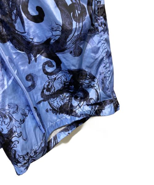 VERSACE JEANS COUTURE（ヴェルサーチ ジーンズクチュール）VERSACE JEANS COUTURE (ヴェルサーチ ジーンズクチュール) 総柄ハーフパンツ ブルー サイズ:180の古着・服飾アイテム