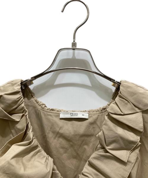 PRADA（プラダ）PRADA (プラダ) ギャザーノースリーブワンピース ベージュ サイズ:42の古着・服飾アイテム