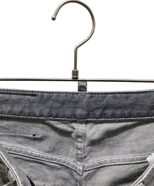 DSQUARED2（ディースクエアード）DSQUARED2 (ディースクエアード) Cool Girl Cropped Jean グレー サイズ:36の古着・服飾アイテム