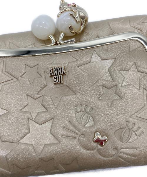 ANNA SUI（アナスイ）ANNA SUI (アナスイ) がま口2つ折り財布 ベージュの古着・服飾アイテム