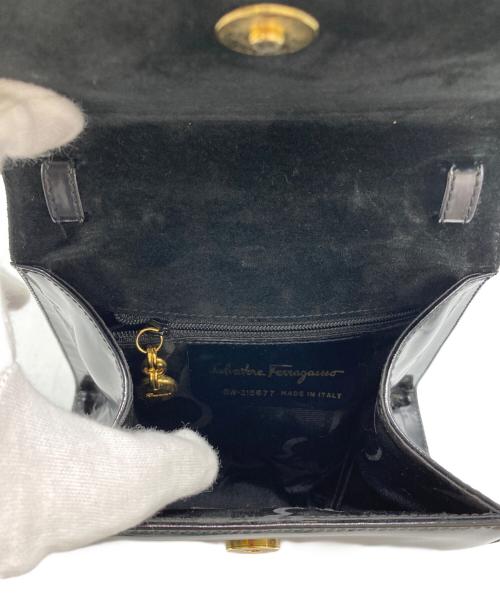 Salvatore Ferragamo（サルヴァトーレ フェラガモ）Salvatore Ferragamo (サルヴァトーレ フェラガモ) ヴァラリボン ブラックの古着・服飾アイテム