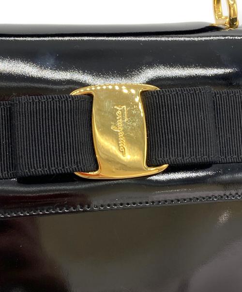 Salvatore Ferragamo（サルヴァトーレ フェラガモ）Salvatore Ferragamo (サルヴァトーレ フェラガモ) ヴァラリボン ブラックの古着・服飾アイテム