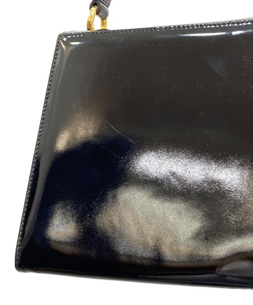 Salvatore Ferragamo（サルヴァトーレ フェラガモ）Salvatore Ferragamo (サルヴァトーレ フェラガモ) ヴァラリボン ブラックの古着・服飾アイテム