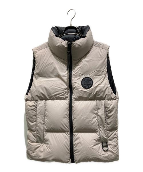 CANADA GOOSE（カナダグース）CANADA GOOSE (カナダグース) EVERETT VEST　エヴェレットベスト　ダウンベスト ベージュ サイズ:Mの古着・服飾アイテム