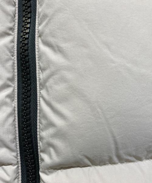 CANADA GOOSE（カナダグース）CANADA GOOSE (カナダグース) EVERETT VEST　エヴェレットベスト　ダウンベスト ベージュ サイズ:Mの古着・服飾アイテム