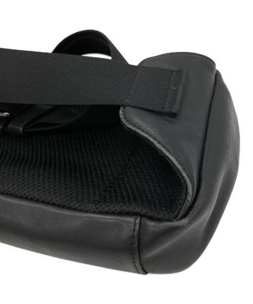 COACH（コーチ）COACH (コーチ) シグネイチャーウエストバッグ ブラック×ブラウンの古着・服飾アイテム