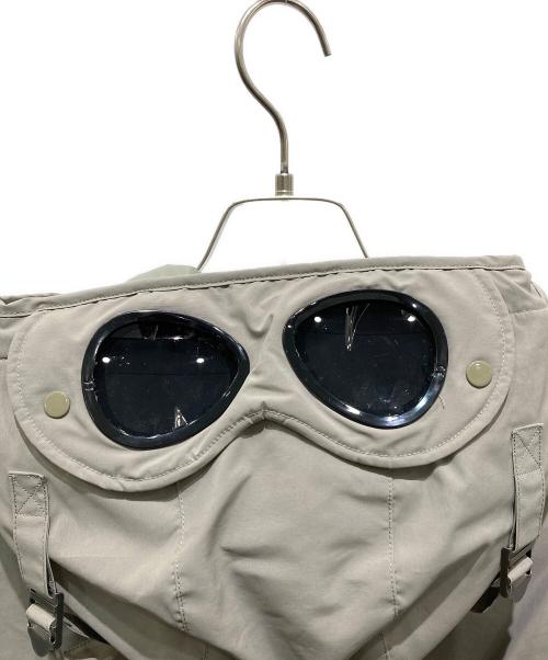 C.P COMPANY（シーピーカンパニー）C.P COMPANY (シーピーカンパニー) MEDIUM JACKET MICRO-M RECYCLED　ミディアムジャケットMICRO-M RECYCLED カーキ サイズ:Mの古着・服飾アイテム