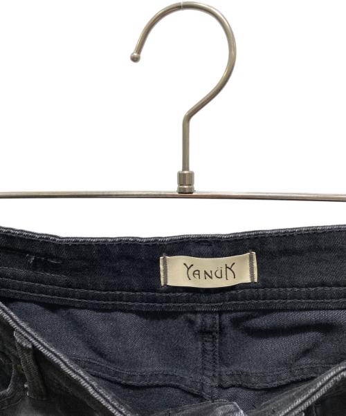YANUK（ヤヌーク）YANUK (ヤヌーク) ワイドフレアデニムパンツ ブラック サイズ:24の古着・服飾アイテム