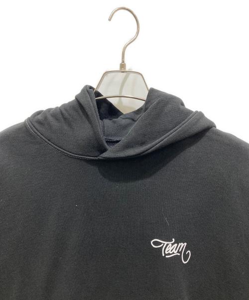 TEAM（チーム）TEAM (チーム) プルオーバーパーカー ブラック サイズ:Ｌの古着・服飾アイテム