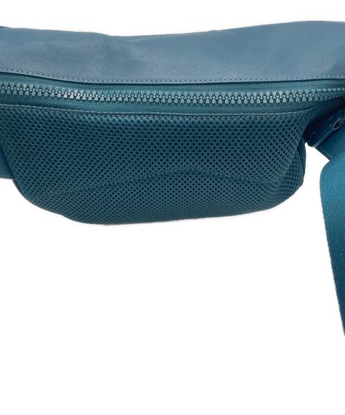 COACH（コーチ）COACH (コーチ) TERRAIN BELT BAG　ボディバッグ ブルーの古着・服飾アイテム