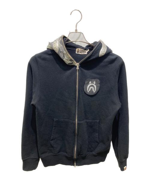 A BATHING APE（ア ベイシング エイプ）A BATHING APE (ア ベイシング エイプ) MEDICOM TOY (メディコム・トイ) shark full zip hoodie ブラック サイズ:Mの古着・服飾アイテム