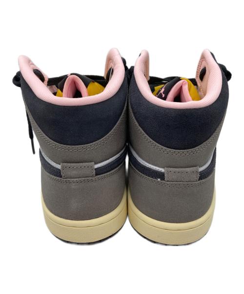 NIKE（ナイキ）NIKE (ナイキ) JORDAN BRAND AIR JORDAN 1 MID SE WHITE/OIL GREY-CAVE STONE-DARK SULFUR グレー サイズ:28の古着・服飾アイテム