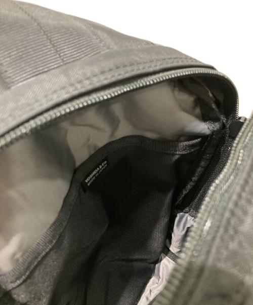 PORTER（ポーター）PORTER (ポーター) スリングショルダーバッグ ブラックの古着・服飾アイテム