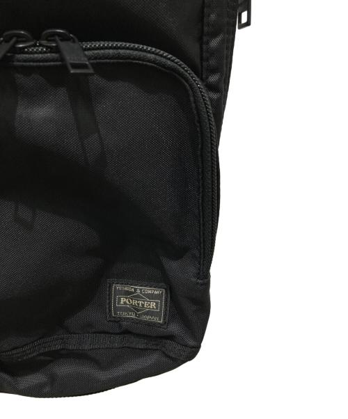 PORTER（ポーター）PORTER (ポーター) スリングショルダーバッグ ブラックの古着・服飾アイテム