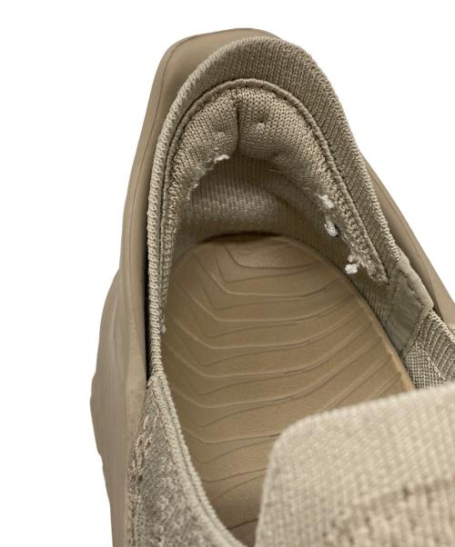 HOKAONEONE（ホカオネオネ）HOKAONEONE (ホカオネオネ) RESTORE TC　リストア TC ベージュ サイズ:26の古着・服飾アイテム