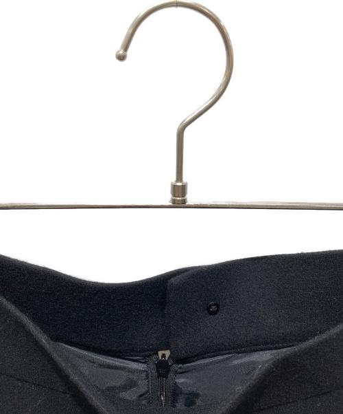 #Newans（ハッシュニュアンス）#Newans (ハッシュニュアンス) ボリュームフレアスカート ブラックの古着・服飾アイテム