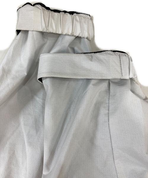 F.C.R.B.（エフシーレアルブリストル）F.C.R.B. (エフシーレアルブリストル) WARM UP JACKET ブラック×ホワイト サイズ:XLの古着・服飾アイテム