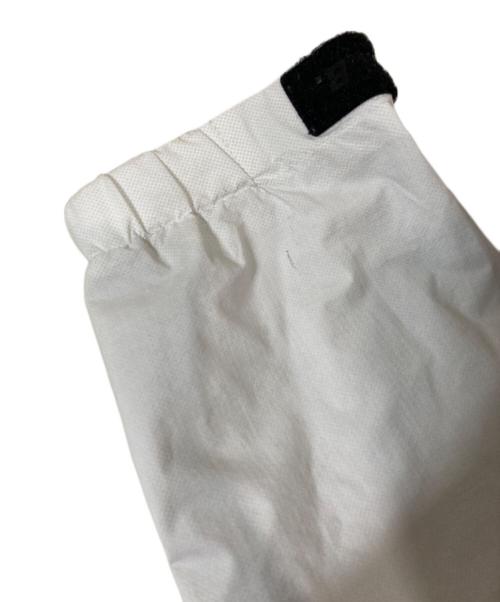 F.C.R.B.（エフシーレアルブリストル）F.C.R.B. (エフシーレアルブリストル) WARM UP JACKET ブラック×ホワイト サイズ:XLの古着・服飾アイテム