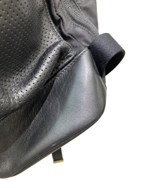 COACH（コーチ）COACH (コーチ) パーフォレイテッド　PERFORATED BACKPACK ブラックの古着・服飾アイテム