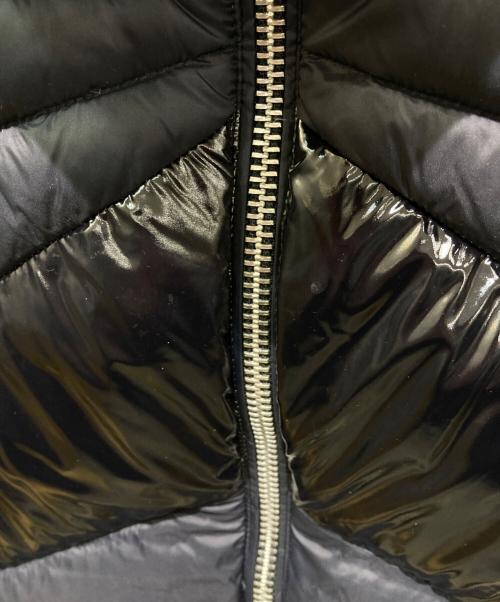 ARMANI EXCHANGE（アルマーニ エクスチェンジ）ARMANI EXCHANGE (アルマーニ エクスチェンジ) 切替ダックダウンベスト ブラック サイズ:Ｌの古着・服飾アイテム