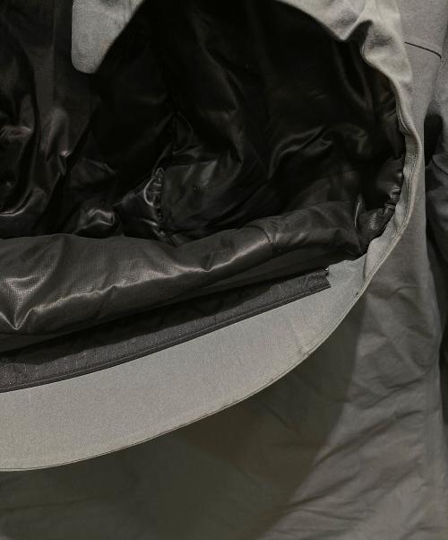 ARC'TERYX（アークテリクス）ARC'TERYX (アークテリクス) CAMOSUN PARKA　	カモーソンパーカ グレー サイズ:Mの古着・服飾アイテム