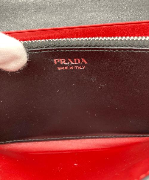 PRADA（プラダ）PRADA (プラダ) 長財布 ブラックの古着・服飾アイテム