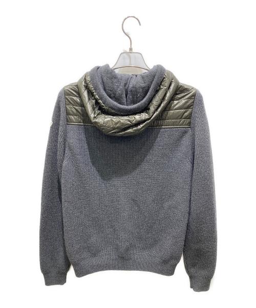 MONCLER（モンクレール）MONCLER (モンクレール) MAGLIONE TRICOT CARDIGAN　マリオーネ トリコ カーディガン グレー サイズ:Ｍの古着・服飾アイテム