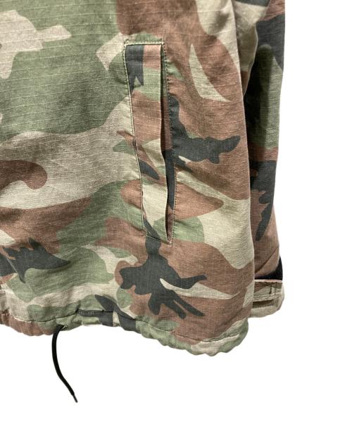 NAUTICA（ノーティカ）NAUTICA (ノーティカ) カモフラフーデットジャケット カーキ サイズ:XLの古着・服飾アイテム