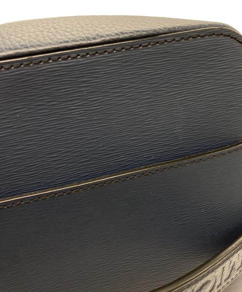 MICHAEL KORS（マイケル・コース）MICHAEL KORS (マイケル・コース) HUDSON マリナー フライトバッグ ネイビーの古着・服飾アイテム