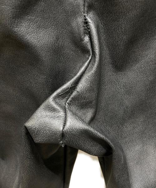 Needles（ニードルズ）Needles (ニードルズ) TRACK PANT - SYNTHETIC LEATHER ブラック サイズ:Ｌの古着・服飾アイテム