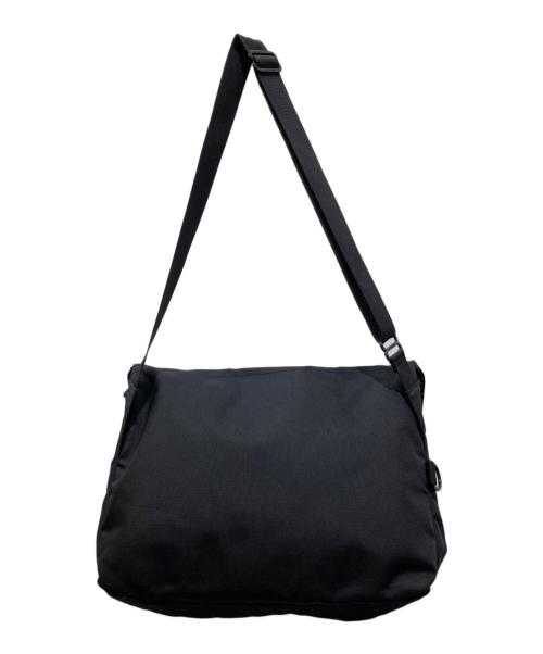BRIEFING（ブリーフィング）BRIEFING (ブリーフィング) BEAMS PLUS (ビームスプラス) Fleet Messenger 13　メッセンジャーバッグ　ショルダーバッグ ブラックの古着・服飾アイテム