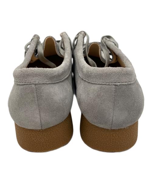 CLARKS（クラークス）CLARKS (クラークス) ワラビーシューズ グレー サイズ:5.5の古着・服飾アイテム