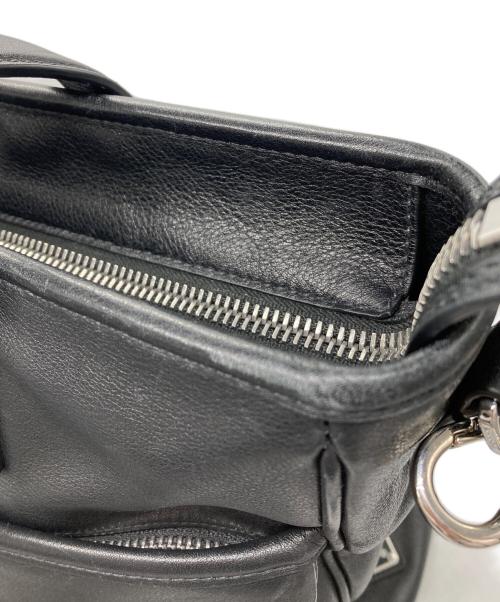 PRADA（プラダ）PRADA (プラダ) 三角ロゴプレート2WAYハンドバッグ ブラックの古着・服飾アイテム