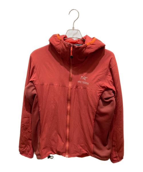 ARC'TERYX（アークテリクス）ARC'TERYX (アークテリクス) ATOM LT HOODY　アトムLTフーディー レッド サイズ:記載なしの為実寸参照の古着・服飾アイテム