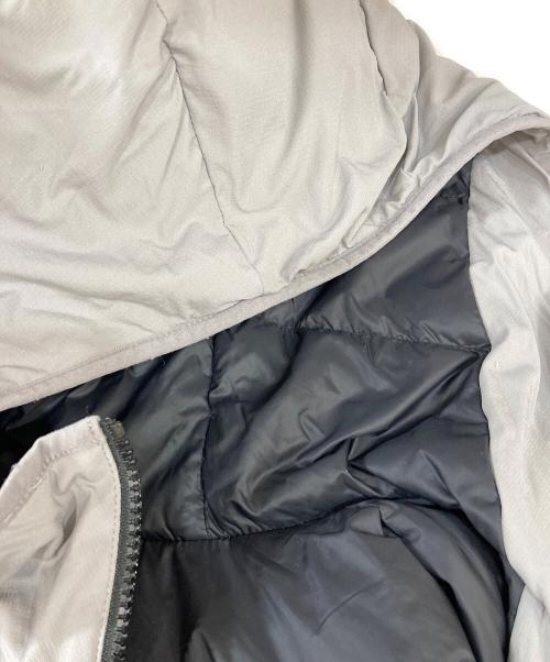 CHUMS（チャムス）CHUMS (チャムス) エアトレイル ストレッチ ダウン パーカー グレー サイズ:Ｍの古着・服飾アイテム