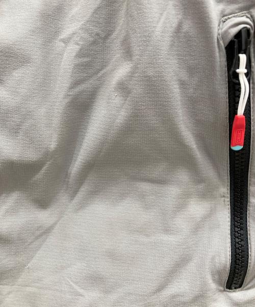 CHUMS（チャムス）CHUMS (チャムス) エアトレイル ストレッチ ダウン パーカー グレー サイズ:Ｍの古着・服飾アイテム