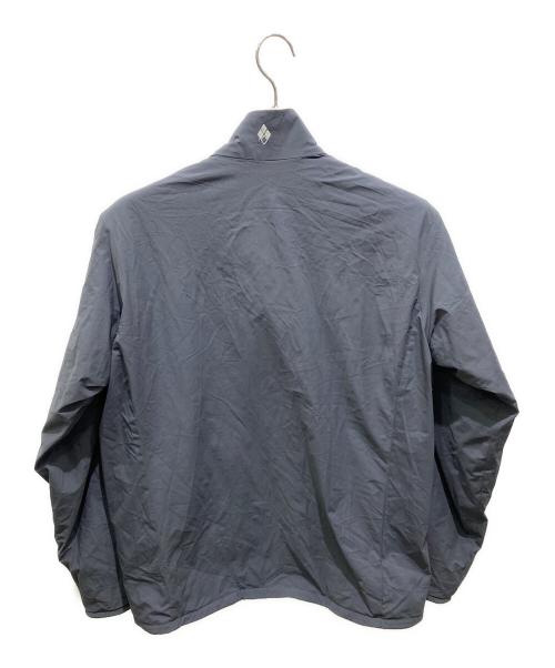 mont-bell（モンベル）mont-bell (モンベル) クリマエア リバーシブル ジャケット ネイビー×ホワイト サイズ:Ｌの古着・服飾アイテム