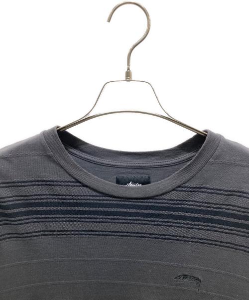 stussy（ステューシー）stussy (ステューシー) マルチボーダーカットソー グレー サイズ:Mの古着・服飾アイテム